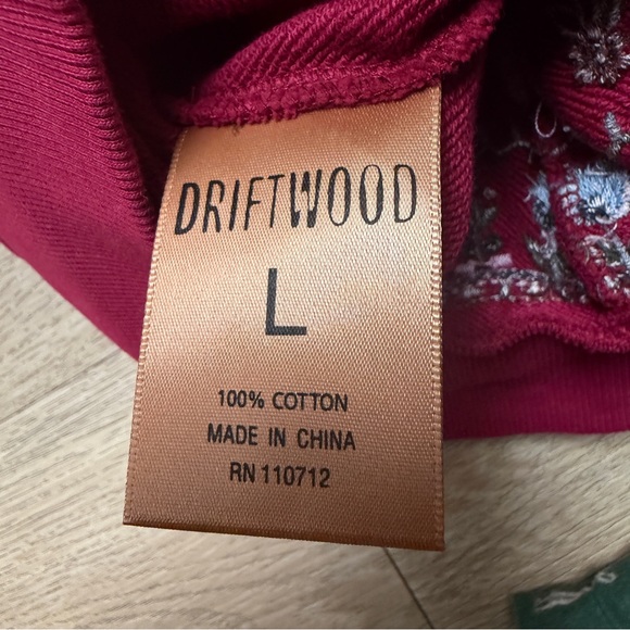 Driftwood Teddy Hoodie Floral Embroidered Full Zip Maroon NWOT Large Sweatshirt - Picture 10 of 11